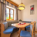 Appartement Hechenberger *